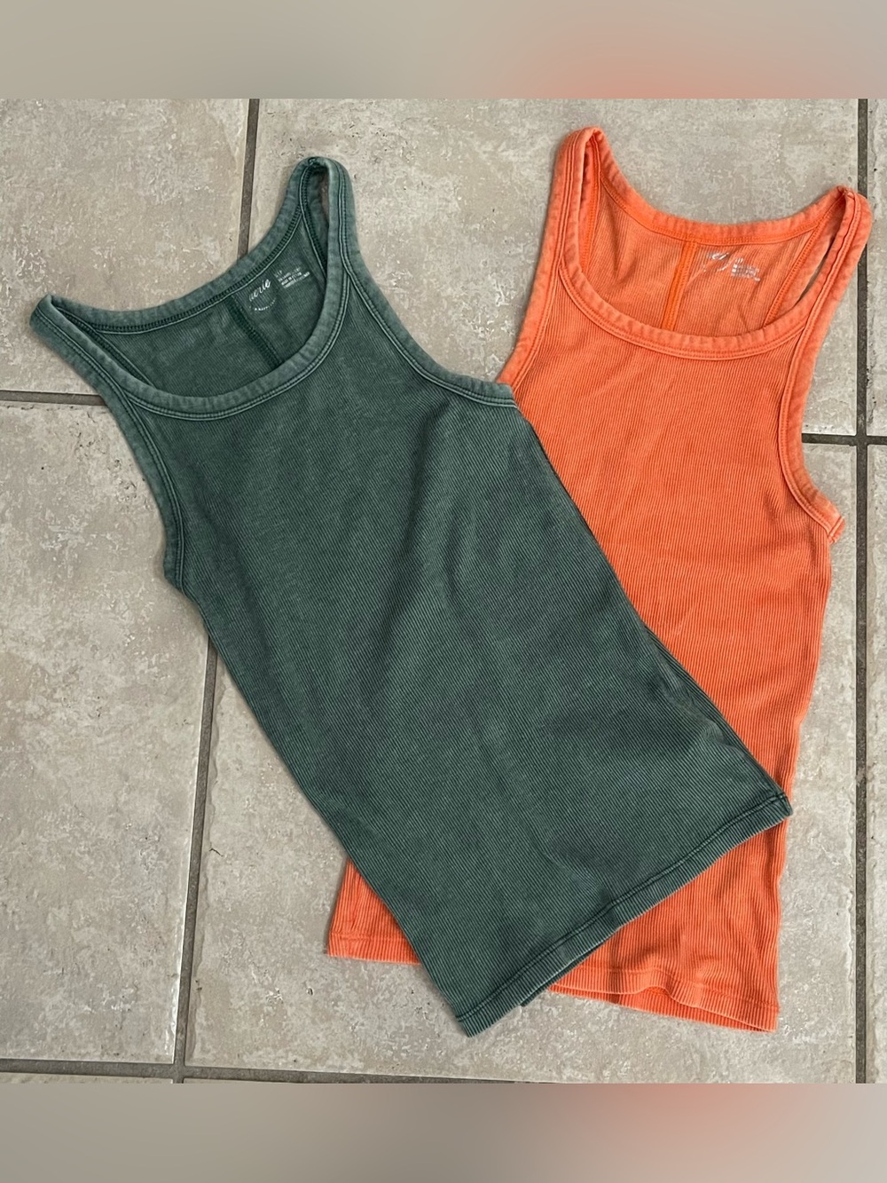 aerie Women’s Pair of Ribbed Scoop Neck Tanks in Forest Green & Orange, Size S